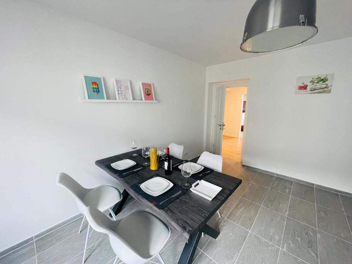 Modern * Zentral * Netflix * Arbeitsplatz Apartment Wuppertal Ngoại thất bức ảnh